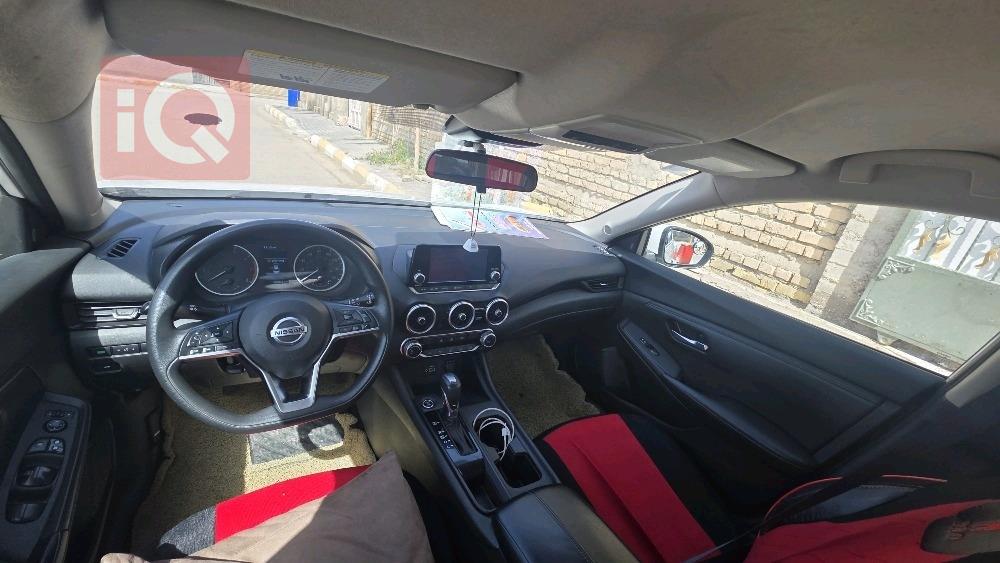 نيسان سنترا